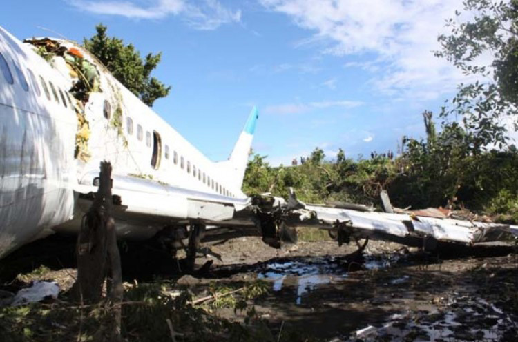 Boeing 737-300 sortie de piste.