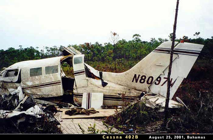 Cessna 402B N8097W