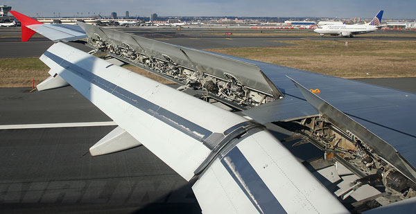 spoilers, A319