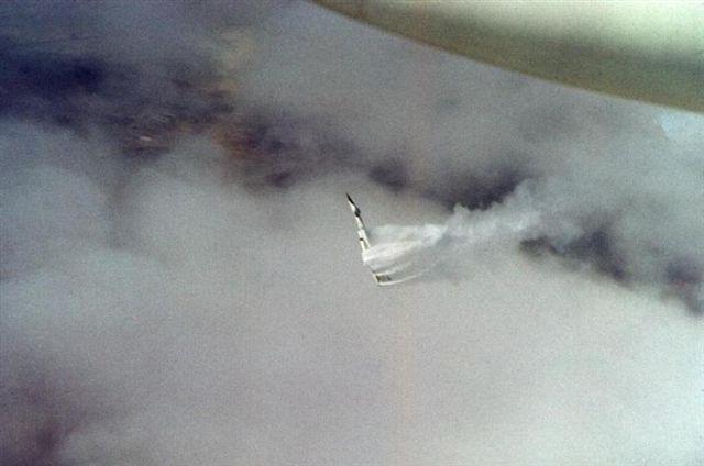 XB-70 formation